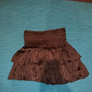 Black ruched mini skirt